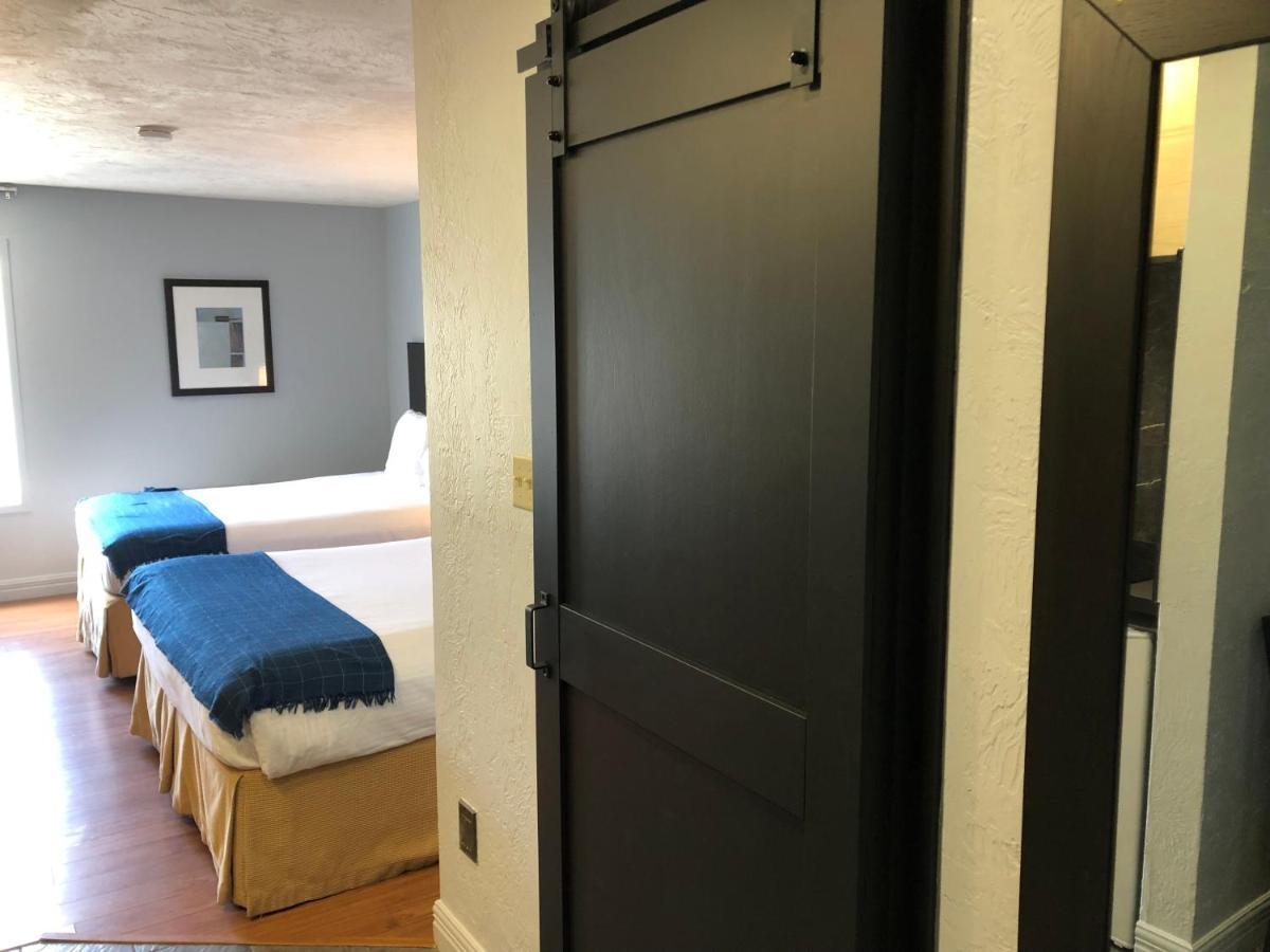 Shores Inn & Hotel Shediac Exteriör bild