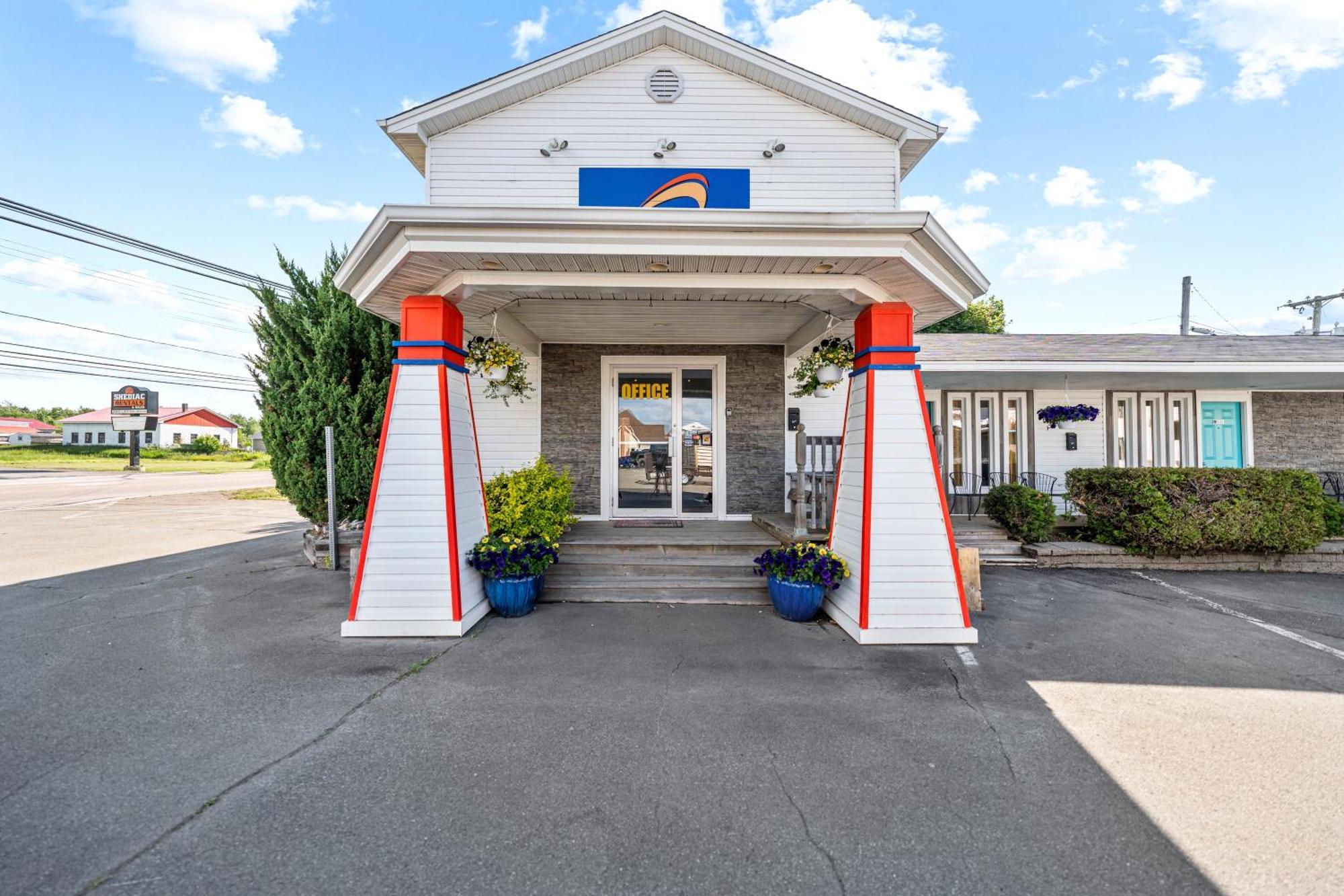 Shores Inn & Hotel Shediac Exteriör bild